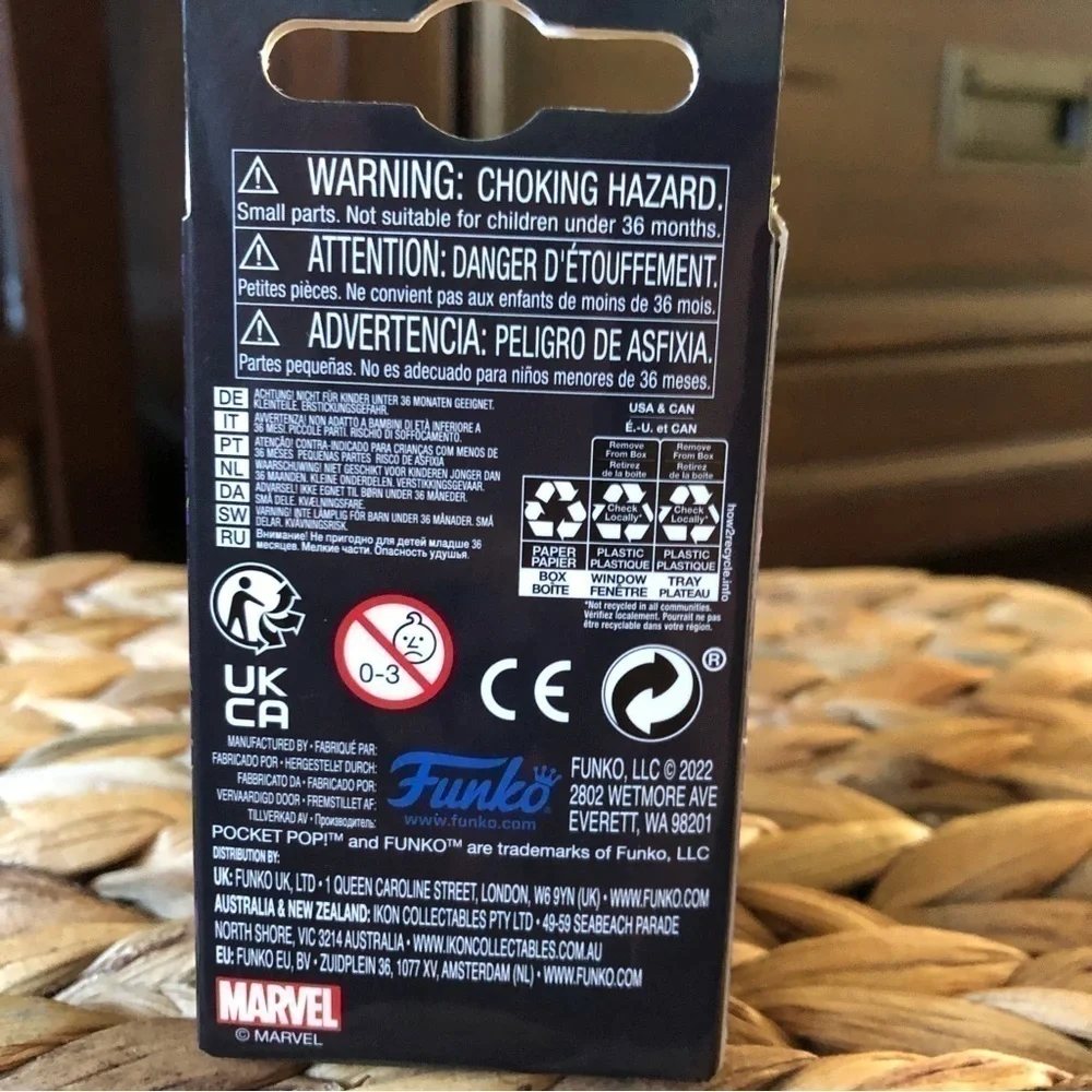 Funko Pop Marvel: Mech Strike Monster Hunters, Thanos pocket keychain